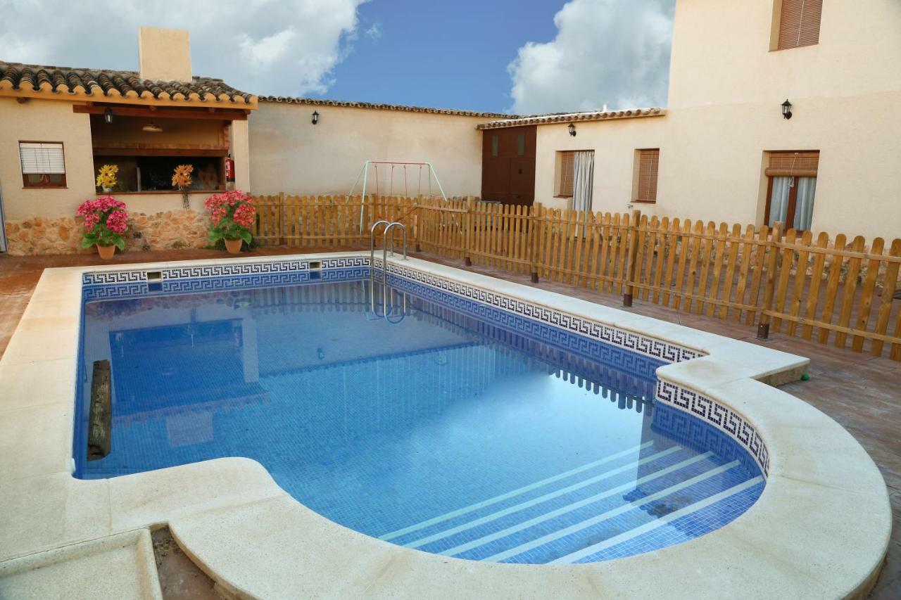 Casa Rural La Quinteria De Sancho Piscina Para Tres Apartamentos Argamasilla De Alba Exterior photo